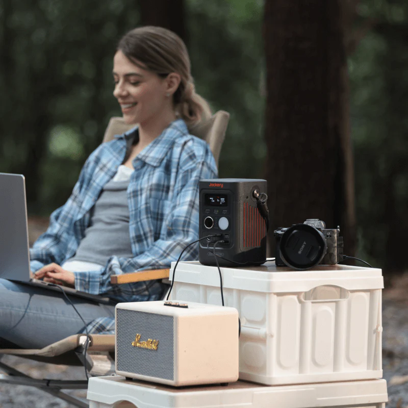Jackery Explorer 300D Portable Power Station - Image 5