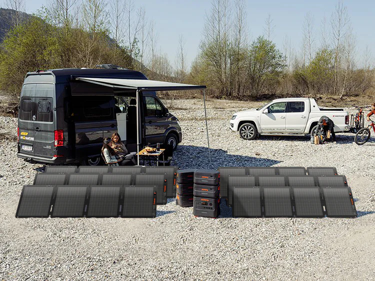 Jackery Solar Generator 2000 Plus - Image 4