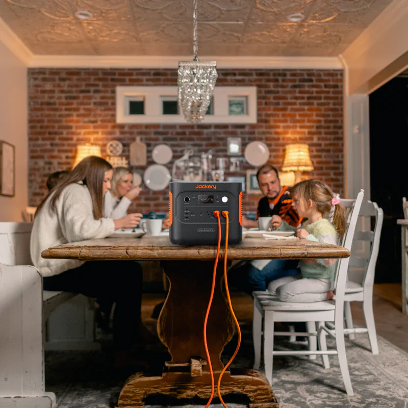 Explorer 2000 v2 Portable Power Station - Image 6