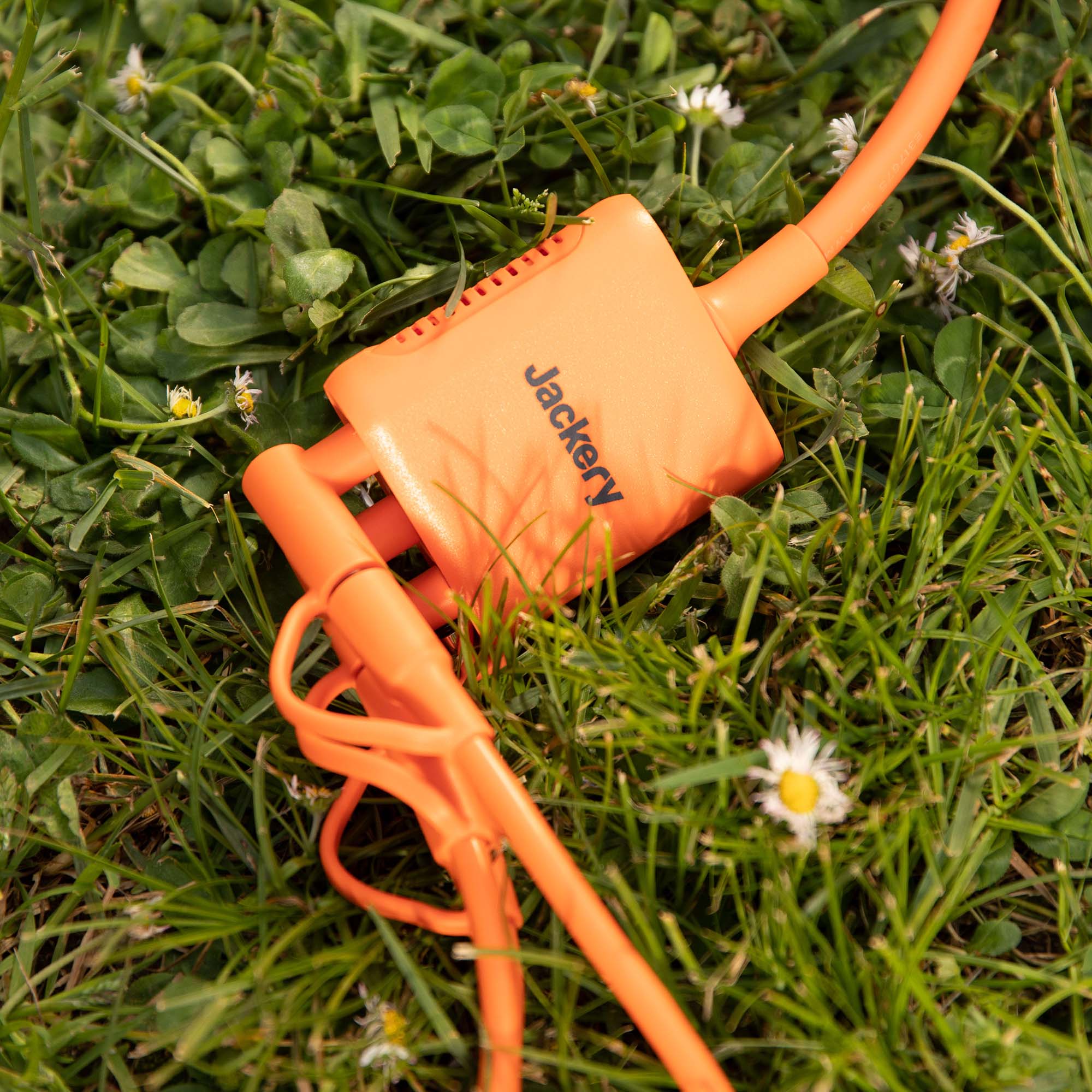 Jackery Solar Panel Connector - Image 4